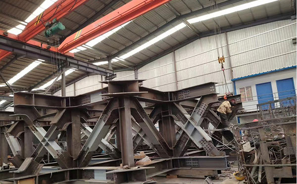 积石山甘肃钢结构加工安装有哪些常见技术？